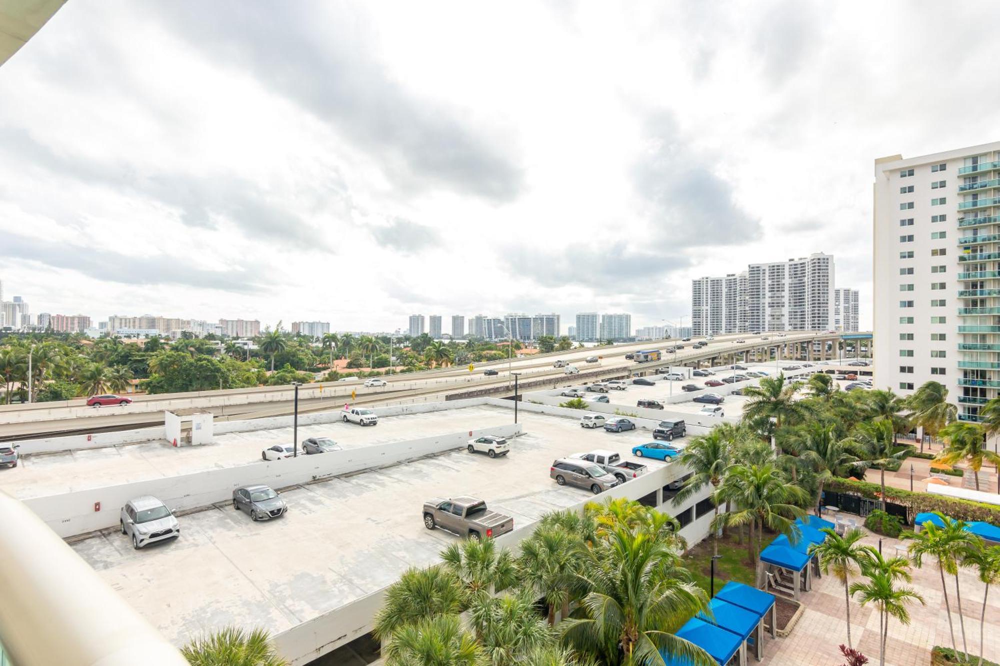 Ocean Reserve Sunny Isles Beach Exteriér fotografie